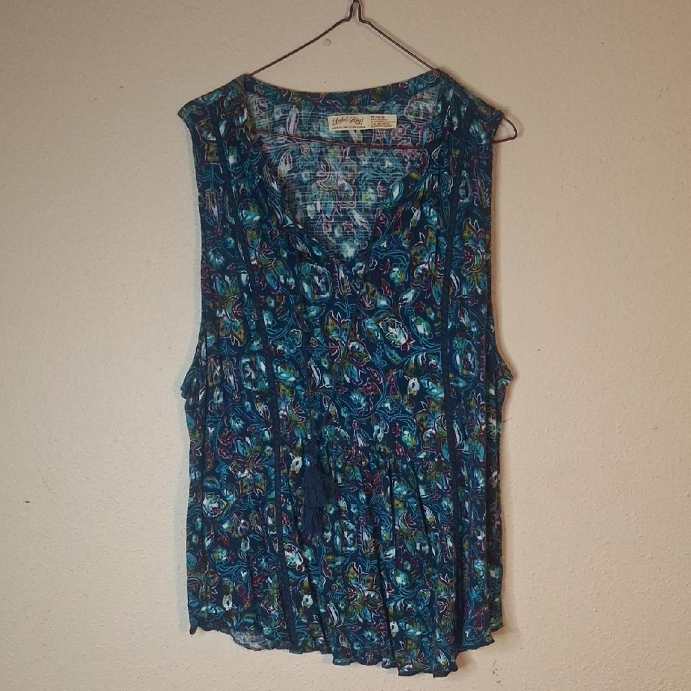 Faded Glory Floral Top - Blue and Green size XL